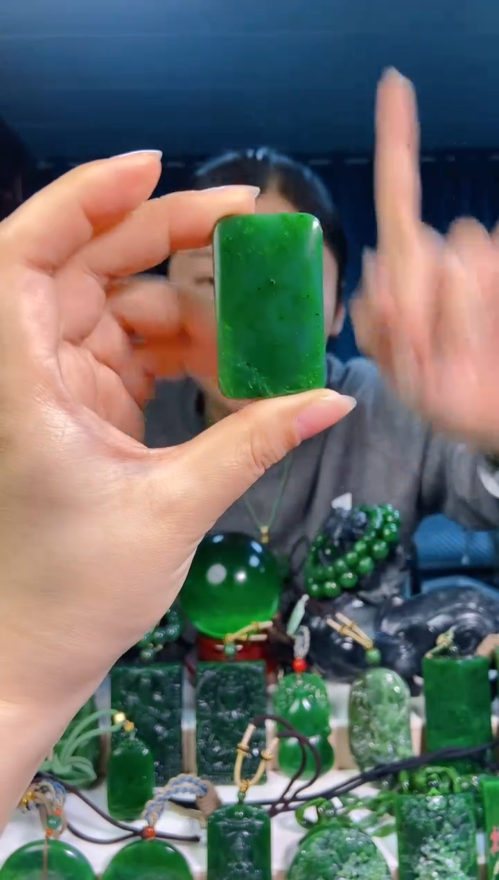 【闪购商品】和田玉挂件未镶嵌1