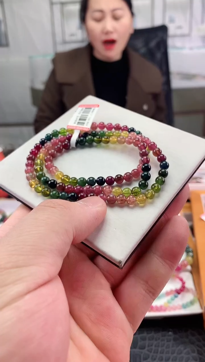 【闪购商品】碧玺手串未镶嵌多样性发一条