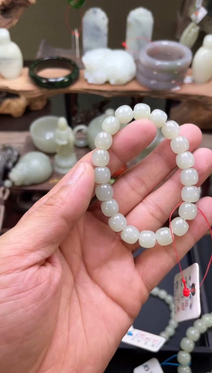 【闪购商品】和田玉手串未镶嵌卡10且末青白老型A9002267