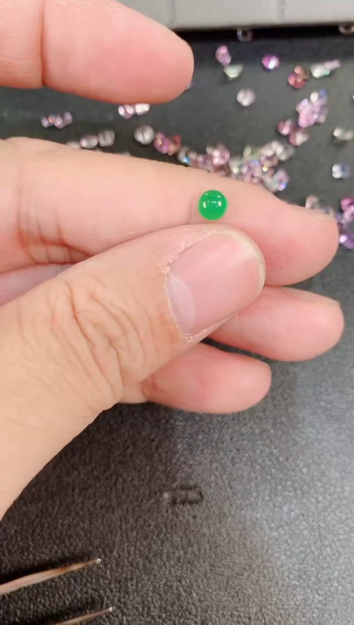 【闪购商品】祖母绿裸石未镶嵌0.58CT祖母绿
