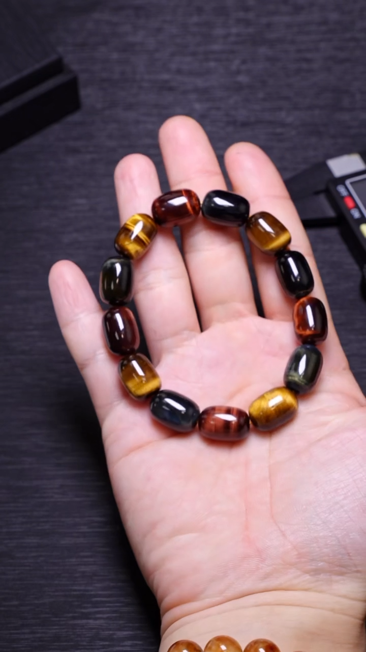 【闪购商品】木变石（虎睛石）A48虎眼石桶珠手链未镶嵌多样性发其一