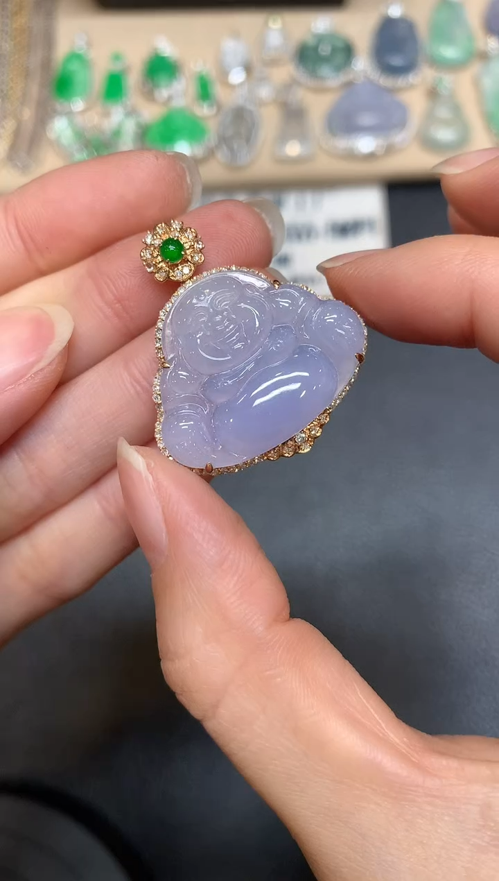 【闪购商品】翡翠颈饰18K金镶嵌佛公【无服务费