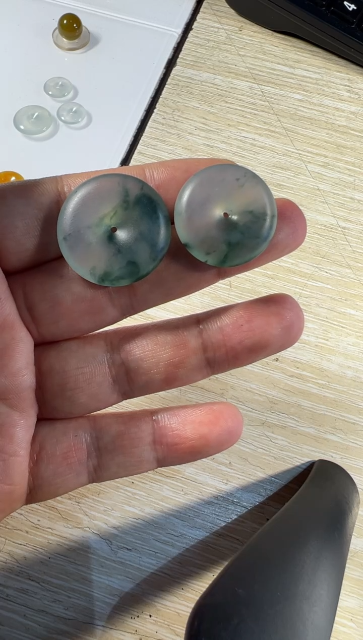 【闪购商品】定制翡翠未镶嵌扣子