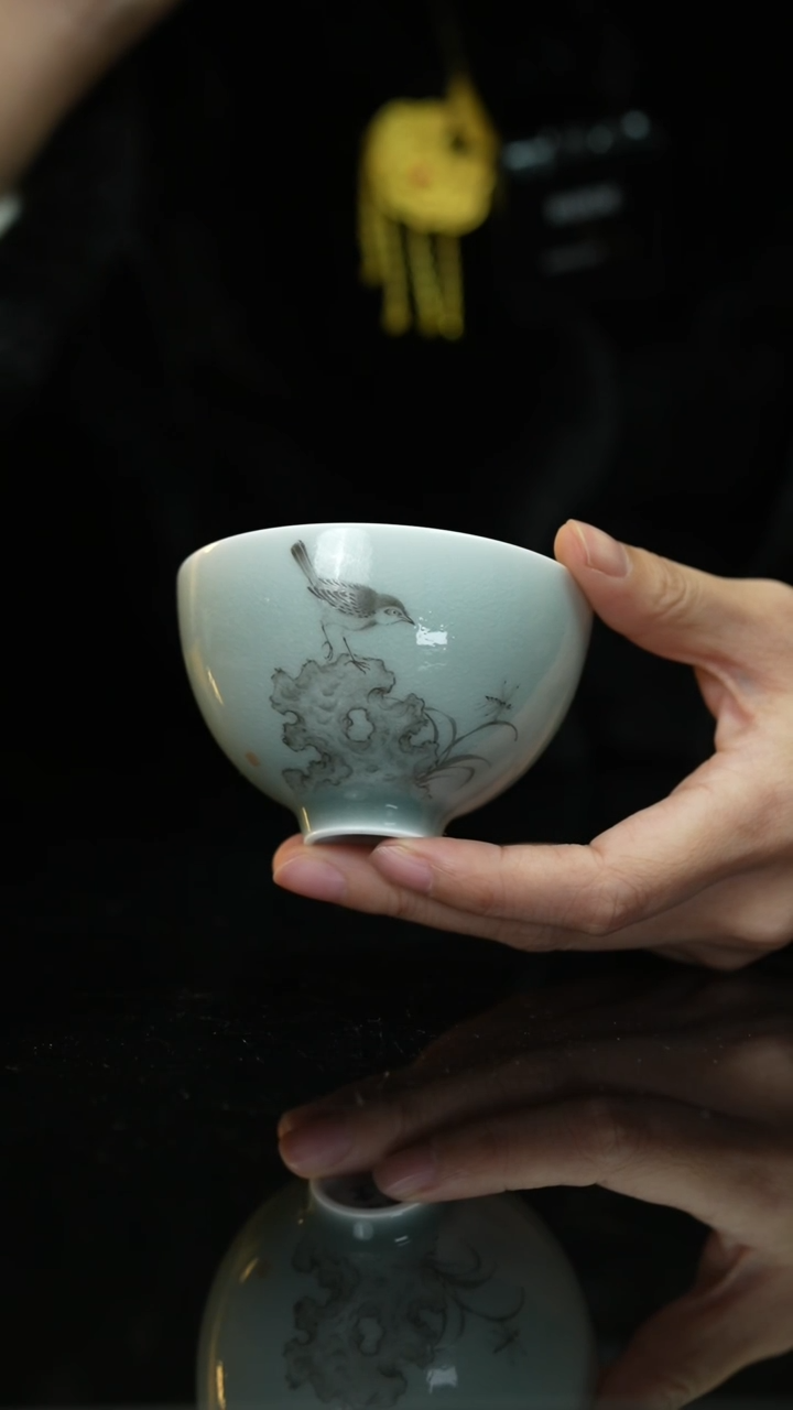 【闪购商品】草木灰墨彩花鸟鸡心杯