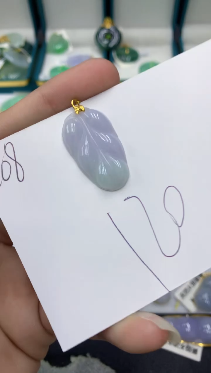 【闪购商品】翡翠颈饰18K金镶嵌翡翠