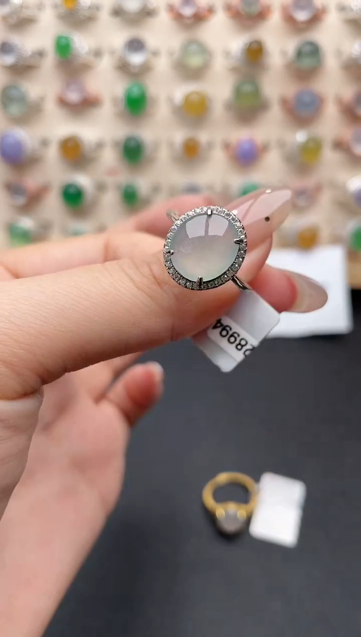 【闪购商品】翡翠戒指银S925镶嵌一物一证一礼盒