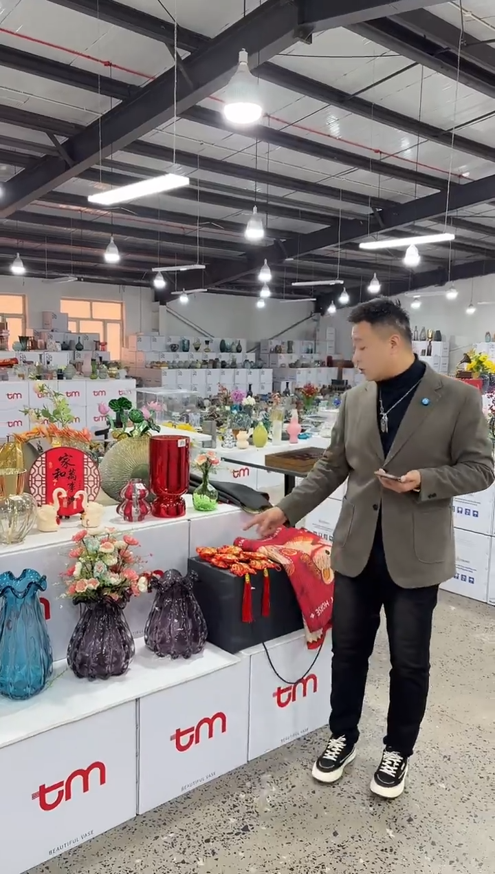 h-部分偏远地区不发货随机花瓶一个