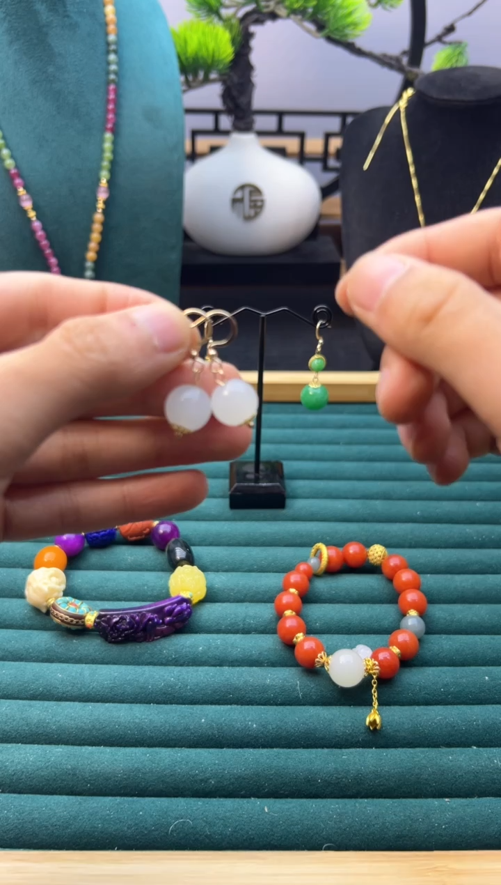 【闪购商品】和田玉耳饰14K金镶嵌E118