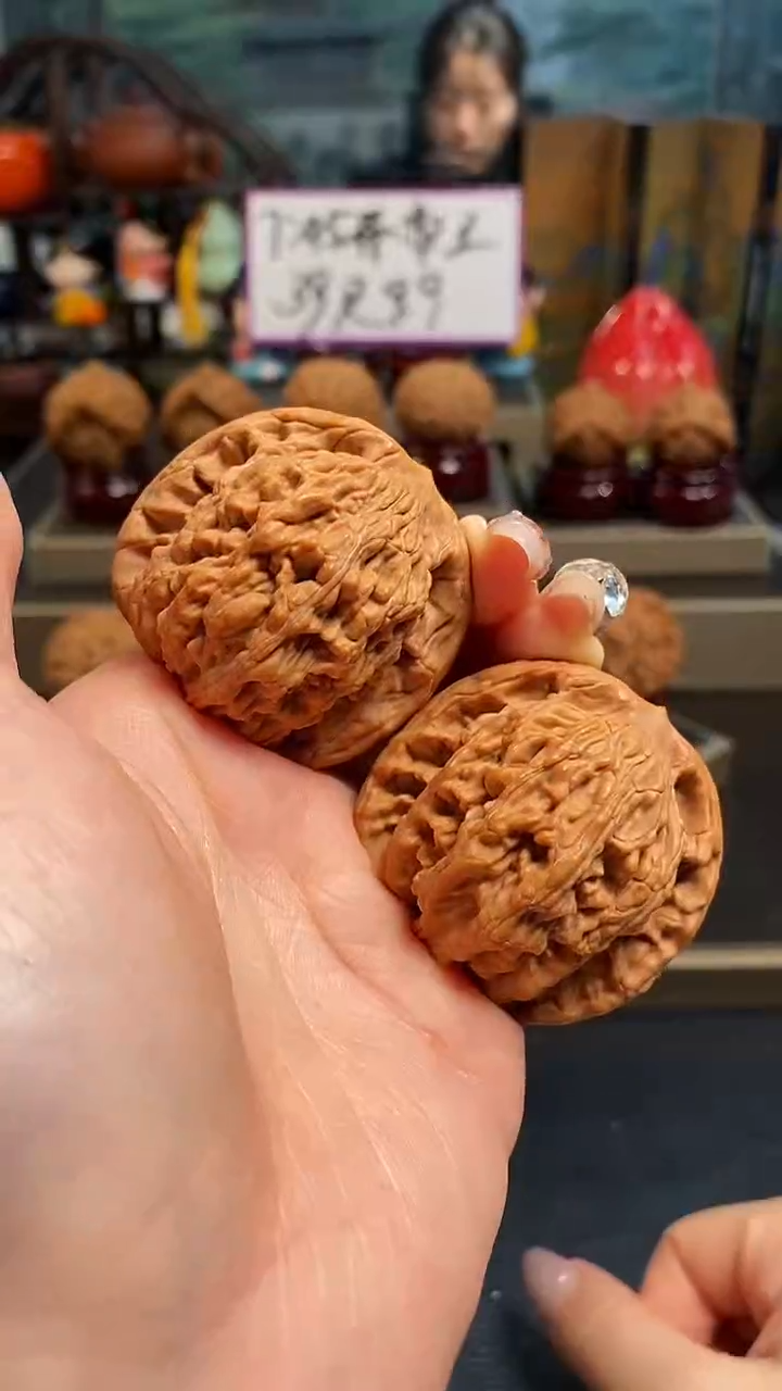 【闪购商品】文玩核桃吊坠K376麦穗虎头45