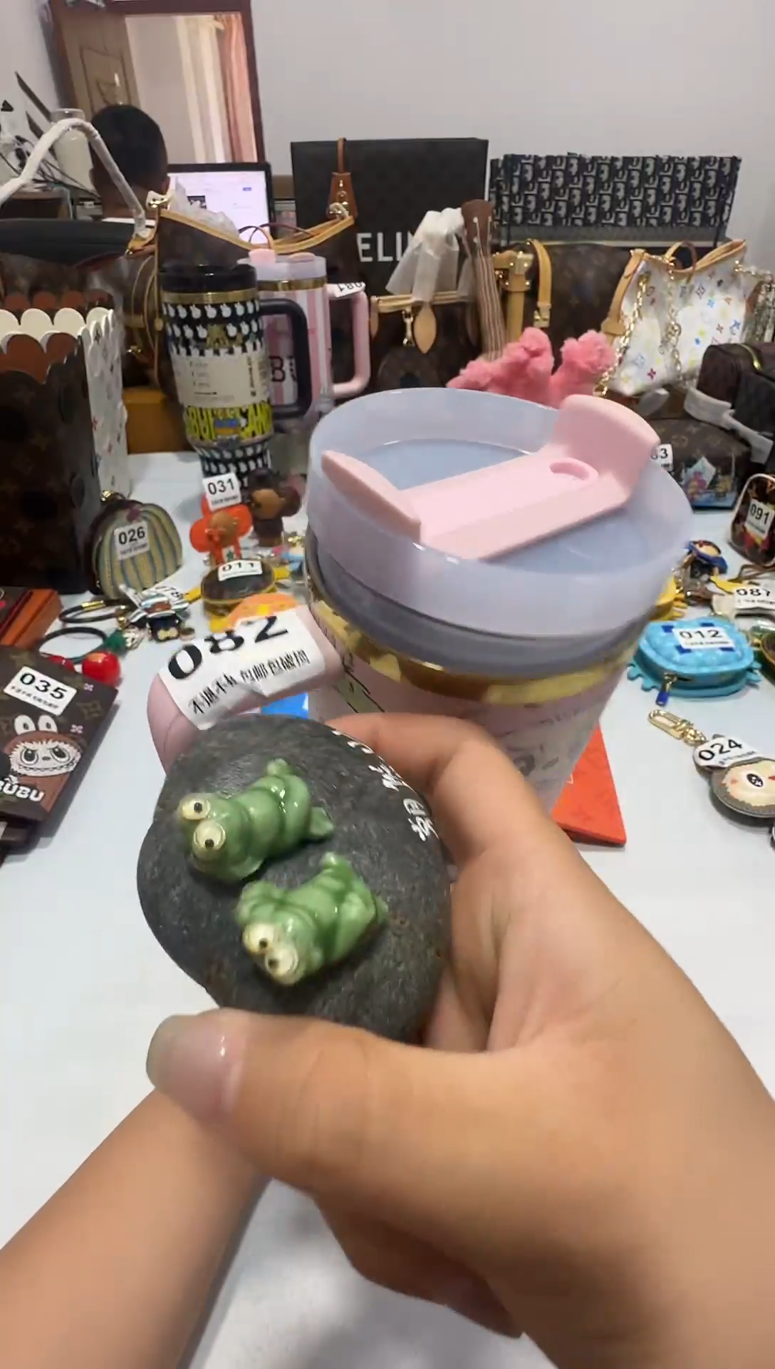 瓷片七天无理由退换货