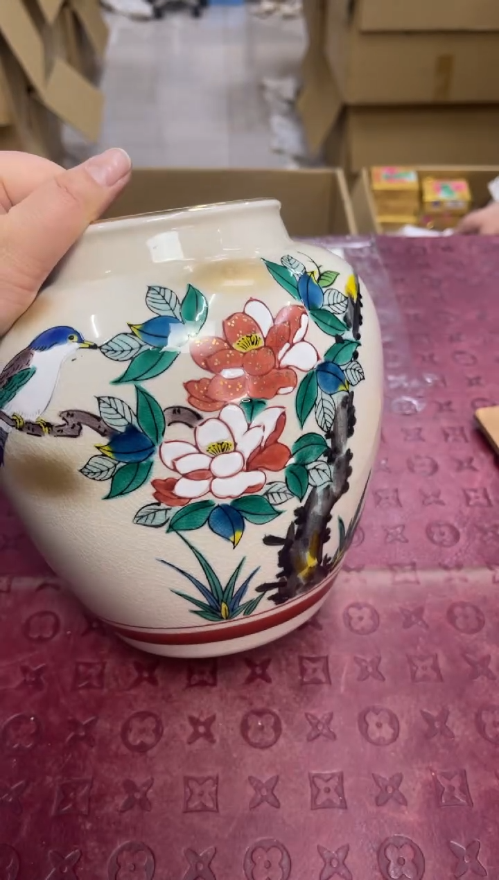 瓶默认微瑕，no退no换，介意勿拍