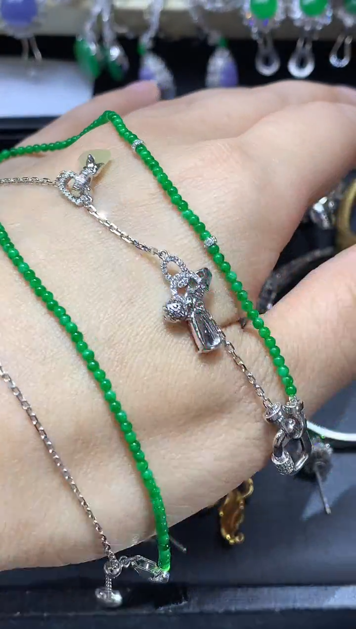 颈饰18K金镶嵌翡翠624-中国好珍宝·