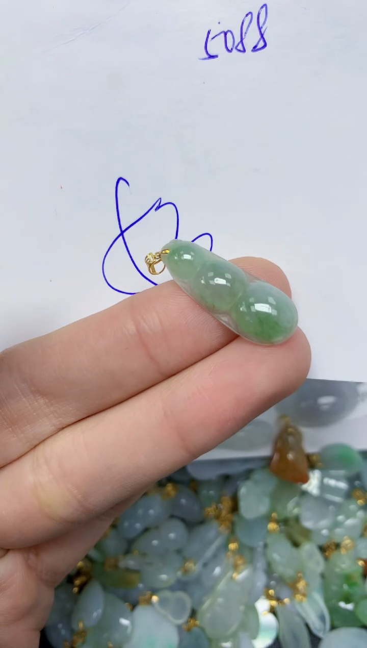 【闪购商品】翡翠颈饰18K金镶嵌 天然翡翠A货