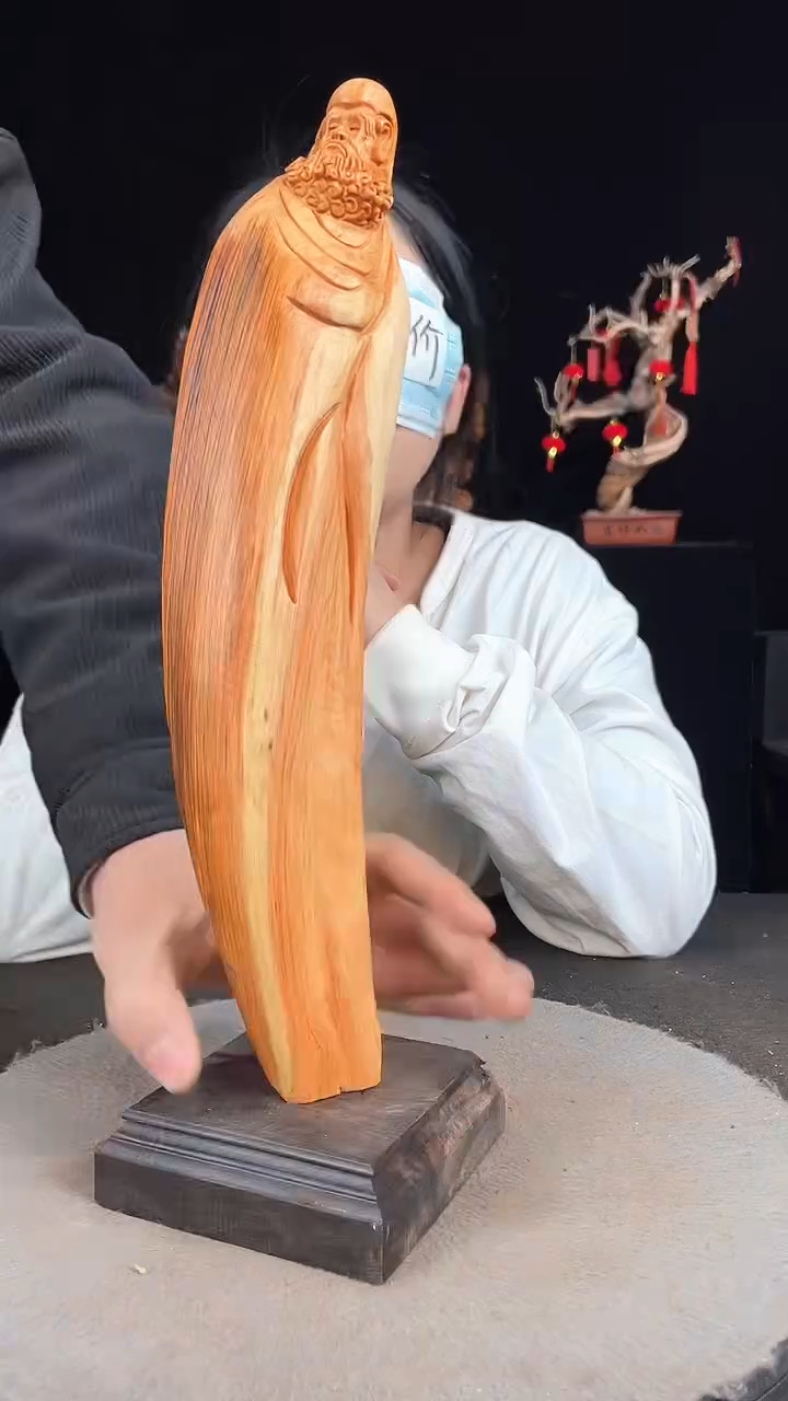 【闪购商品】柏木（崖柏）其他手工摆件,先抢先得!