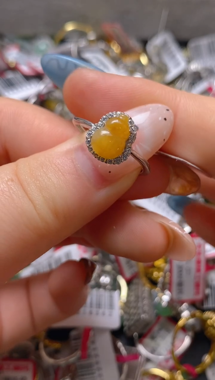 银S925镶嵌戒指翡翠百内无证书