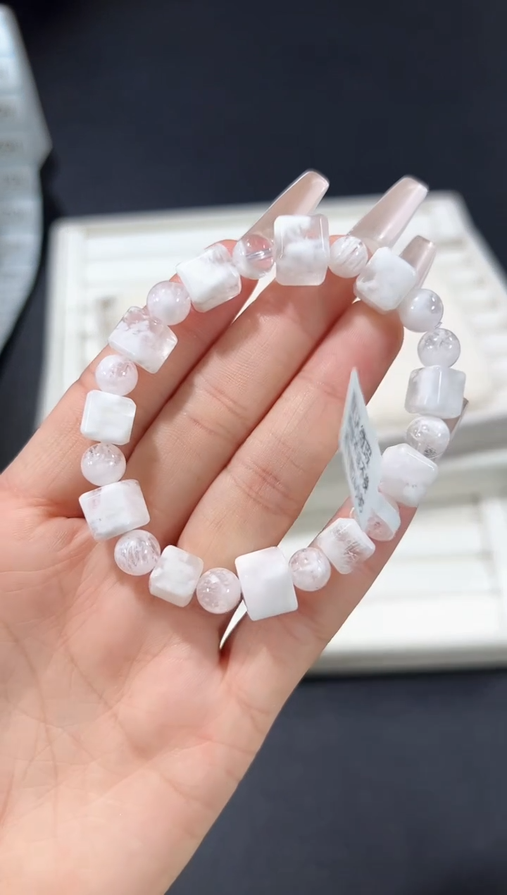 未镶嵌手链水晶26h多样性发其一【1条】默认微瑕