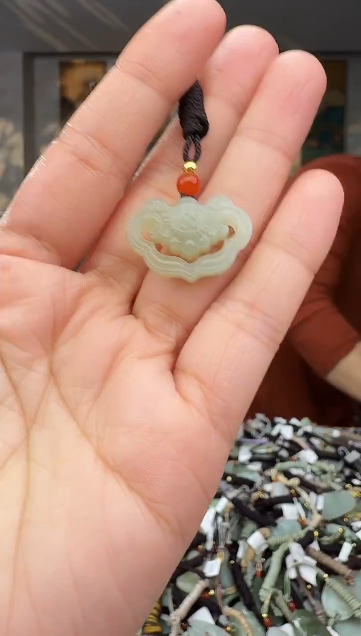 未镶嵌和田玉挂件拍一发一多样性发货