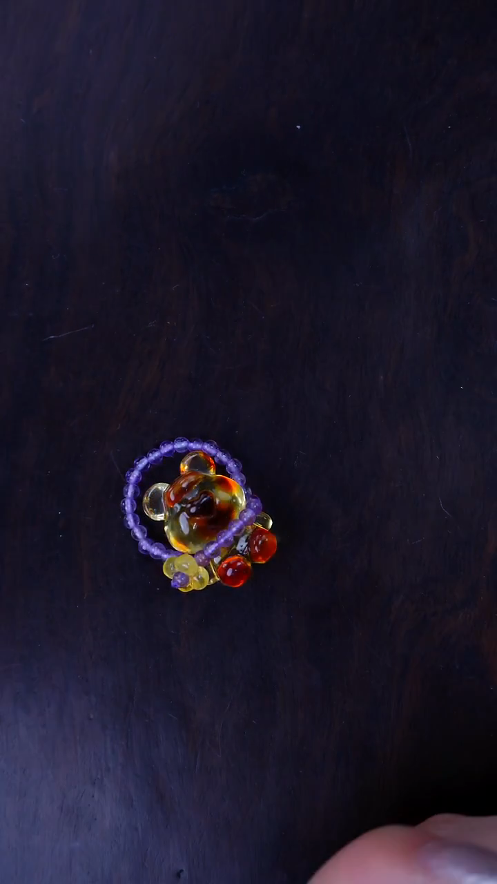 琥珀颈饰未镶嵌12.29日 多样性发一