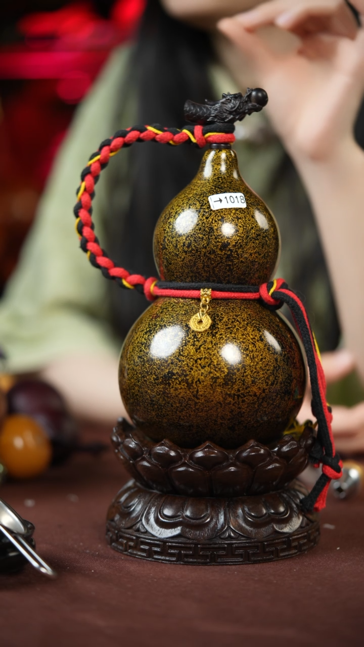 【闪购商品】1018号500ml左右的非遗漆器酒葫芦