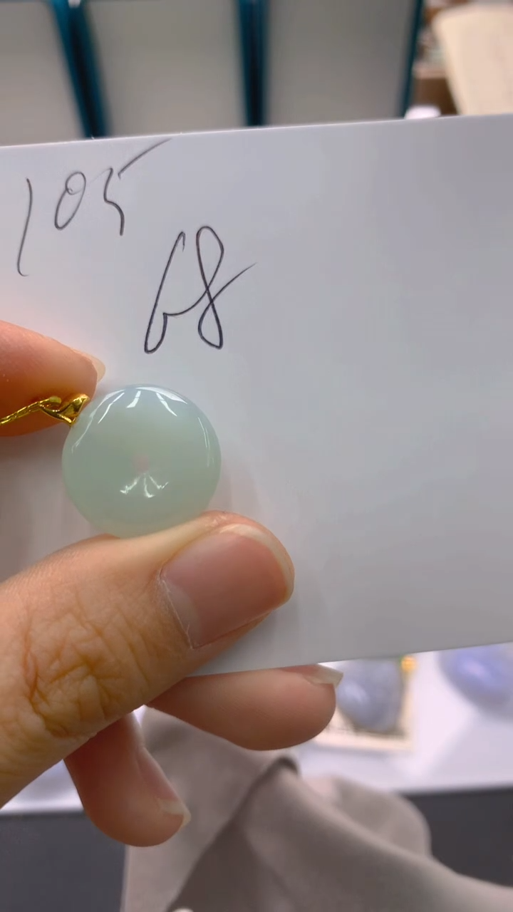 【闪购商品】翡翠颈饰18K金镶嵌1111111111