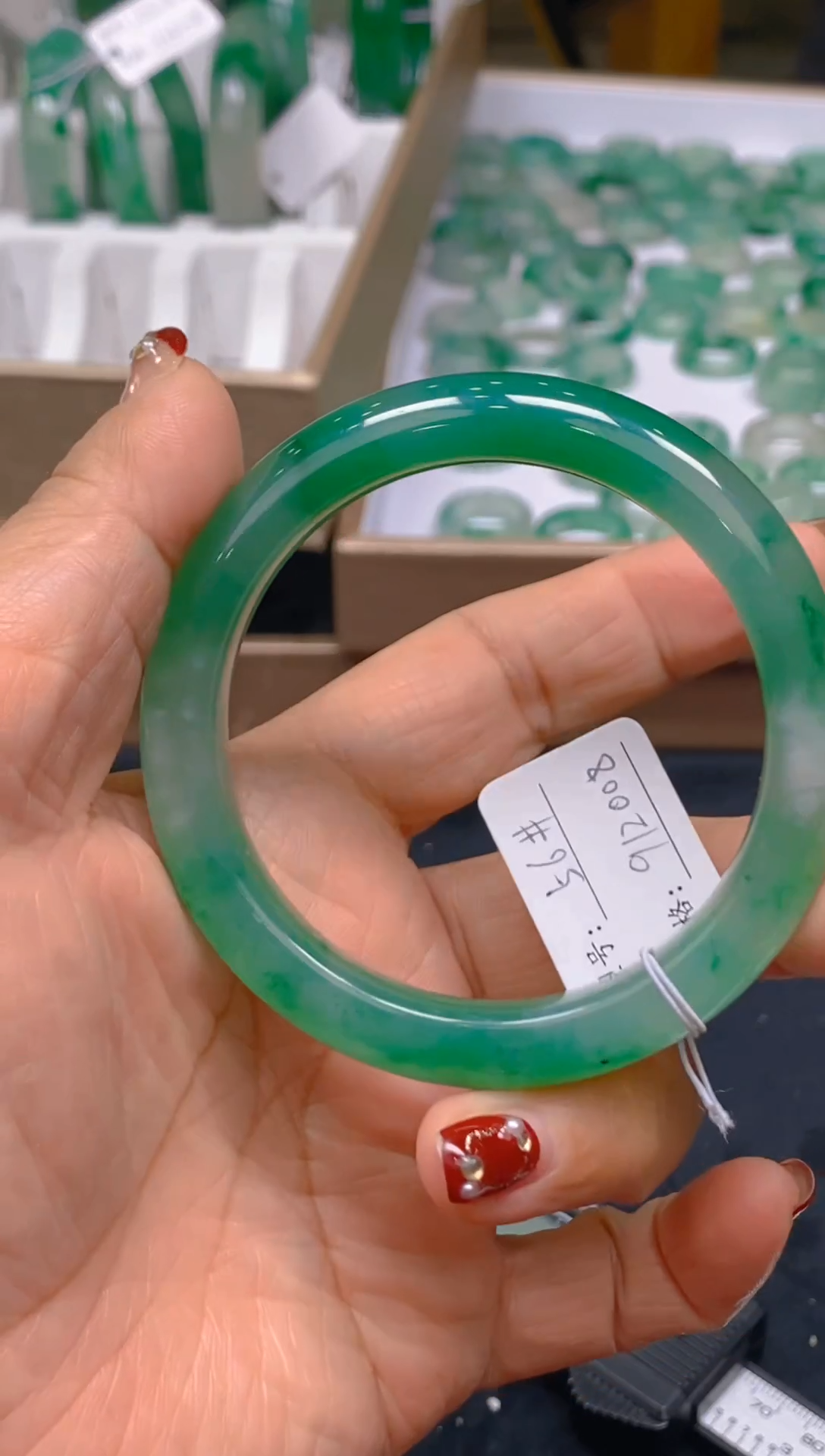 【闪购商品】石英质玉手镯合金冰美人非洲翠A货，冰种