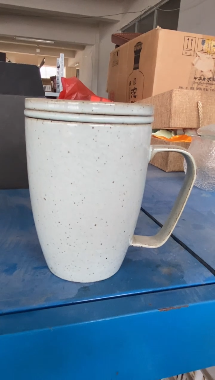 杯无运费险有瑕疵的摄影的产品有使用过的痕迹有点脏介意勿拍