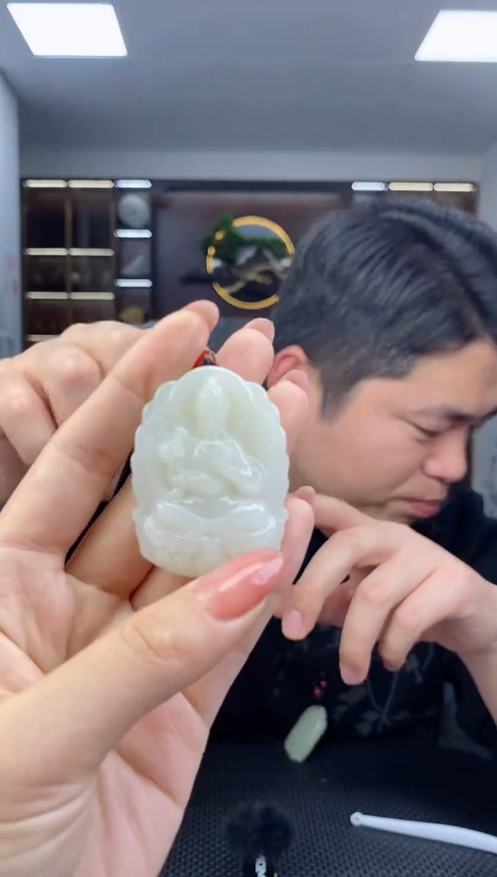 【闪购商品】和田玉颈饰未镶嵌观音清货4