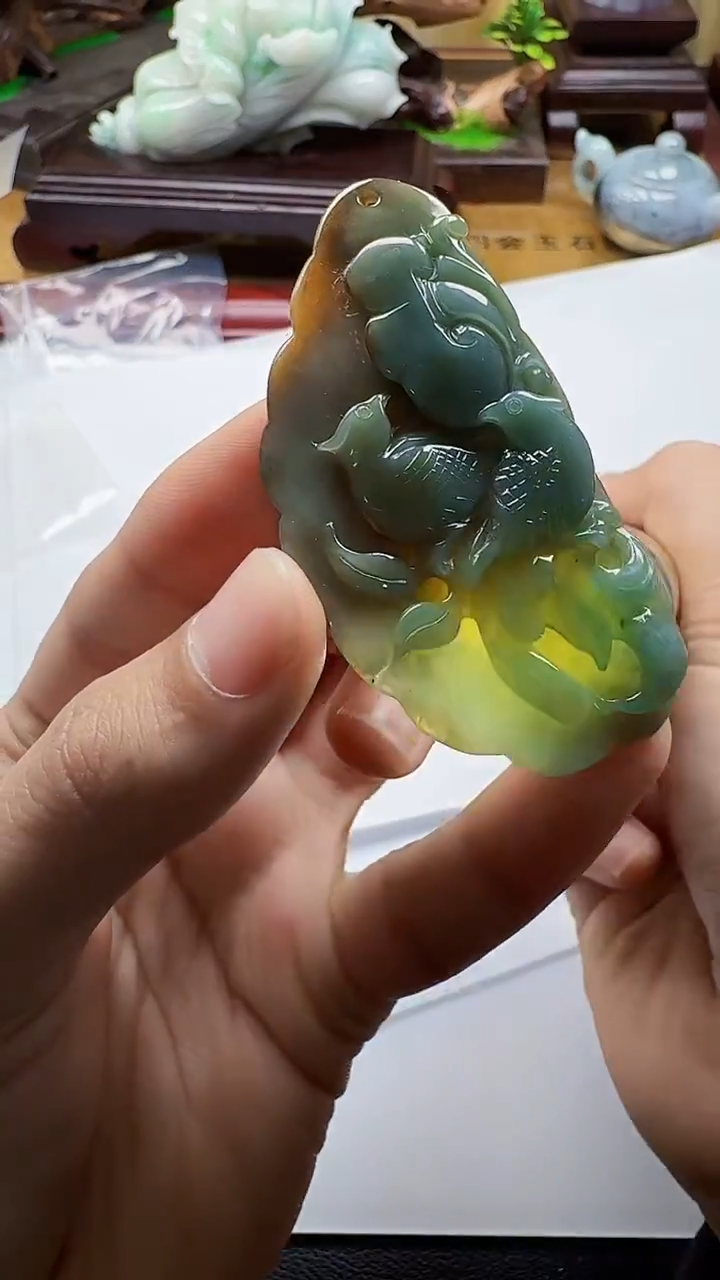 吊坠(不含链)未镶嵌翡翠1