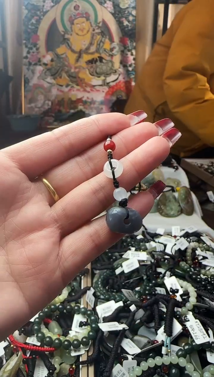 颈饰未镶嵌和田玉和田玉吊坠64