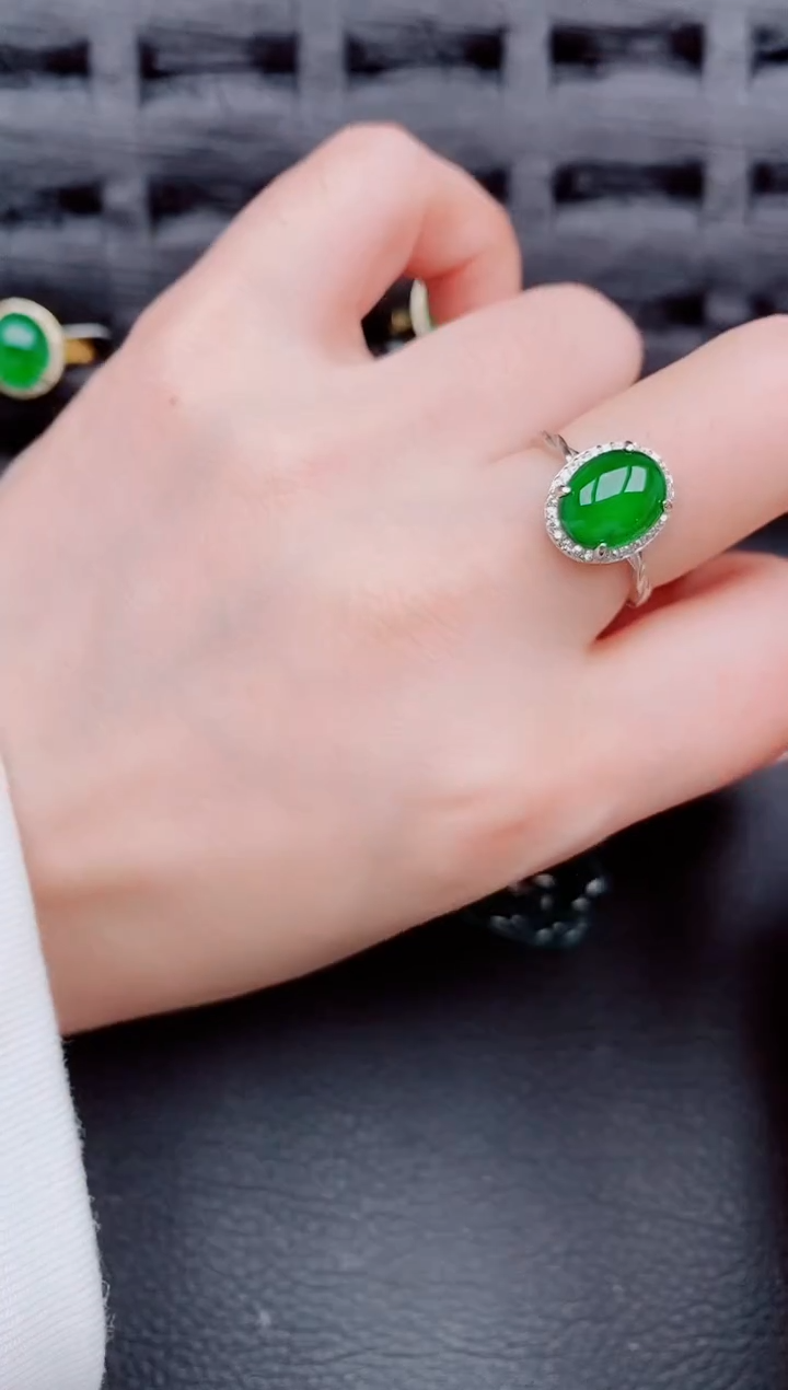【闪购商品】翡翠戒指银S925镶嵌天然a货翡翠744