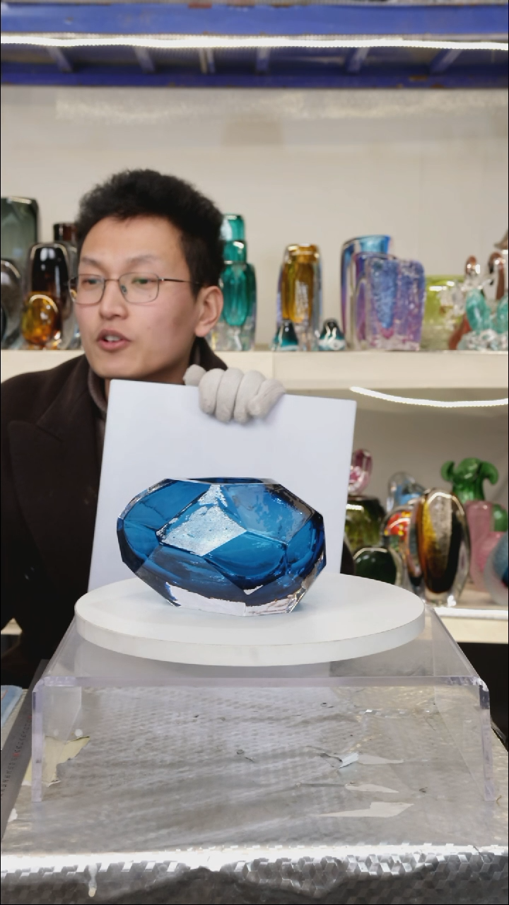 【闪购商品】琉璃【幻彩】高11精品琉璃正常手工痕迹