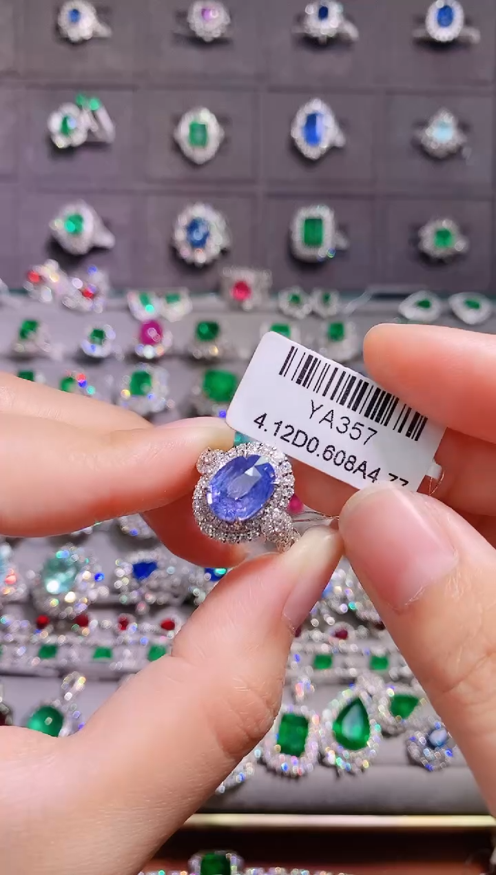 【闪购商品】彩色蓝宝石18K金戒指18K金镶嵌1