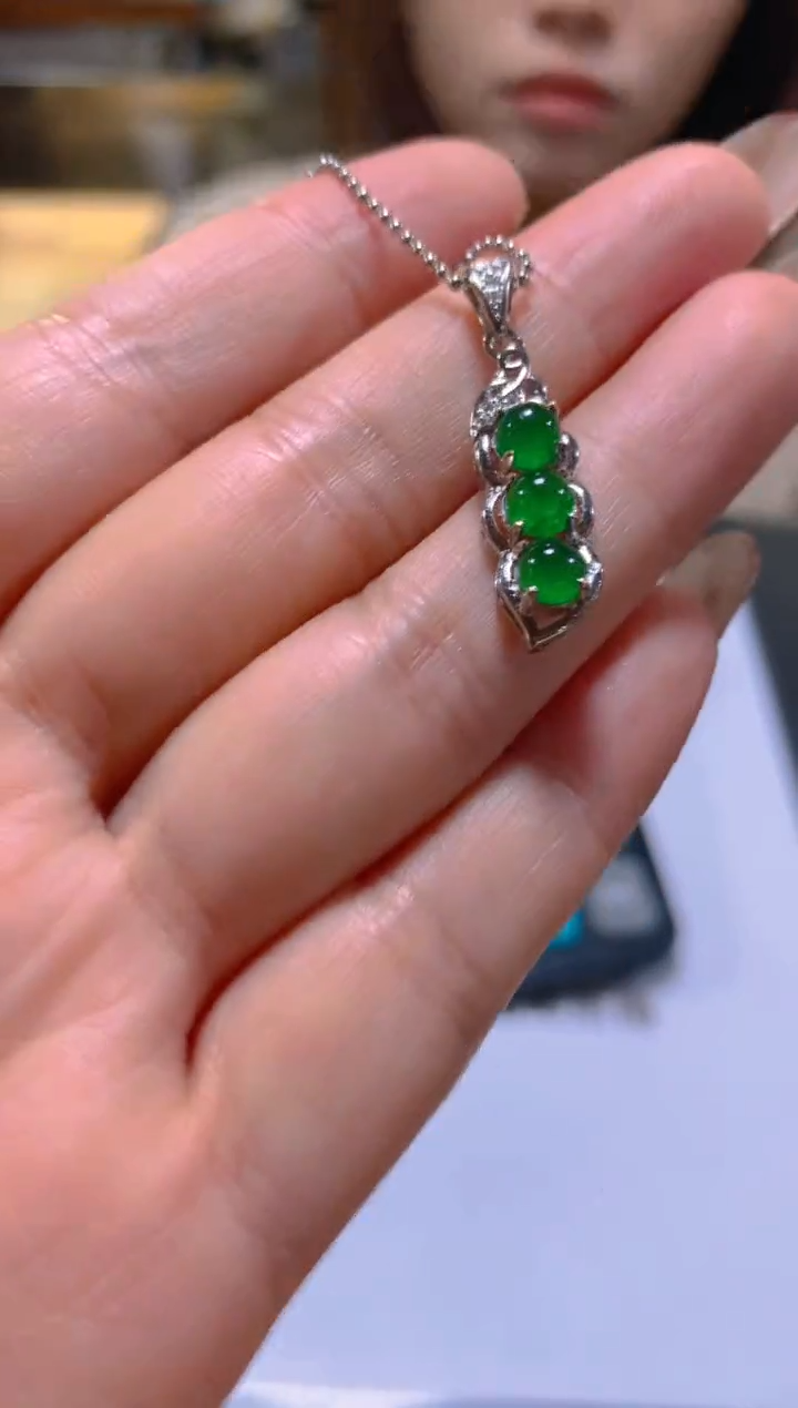 颈饰未镶嵌翡翠多样性发一