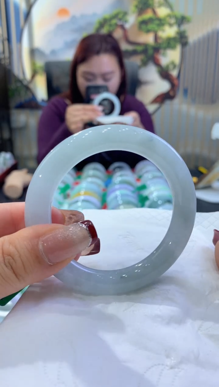 【闪购商品】翡翠手镯未镶嵌00005064