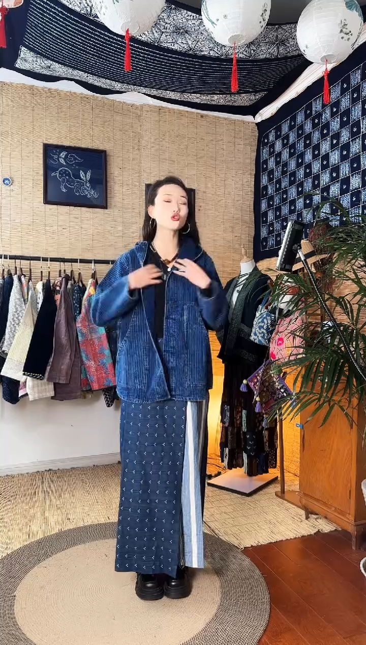 【闪购商品】设计师款帽子蓝外套