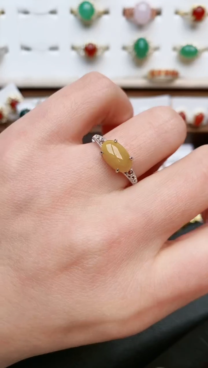 【闪购商品】翡翠戒指银S925镶嵌....