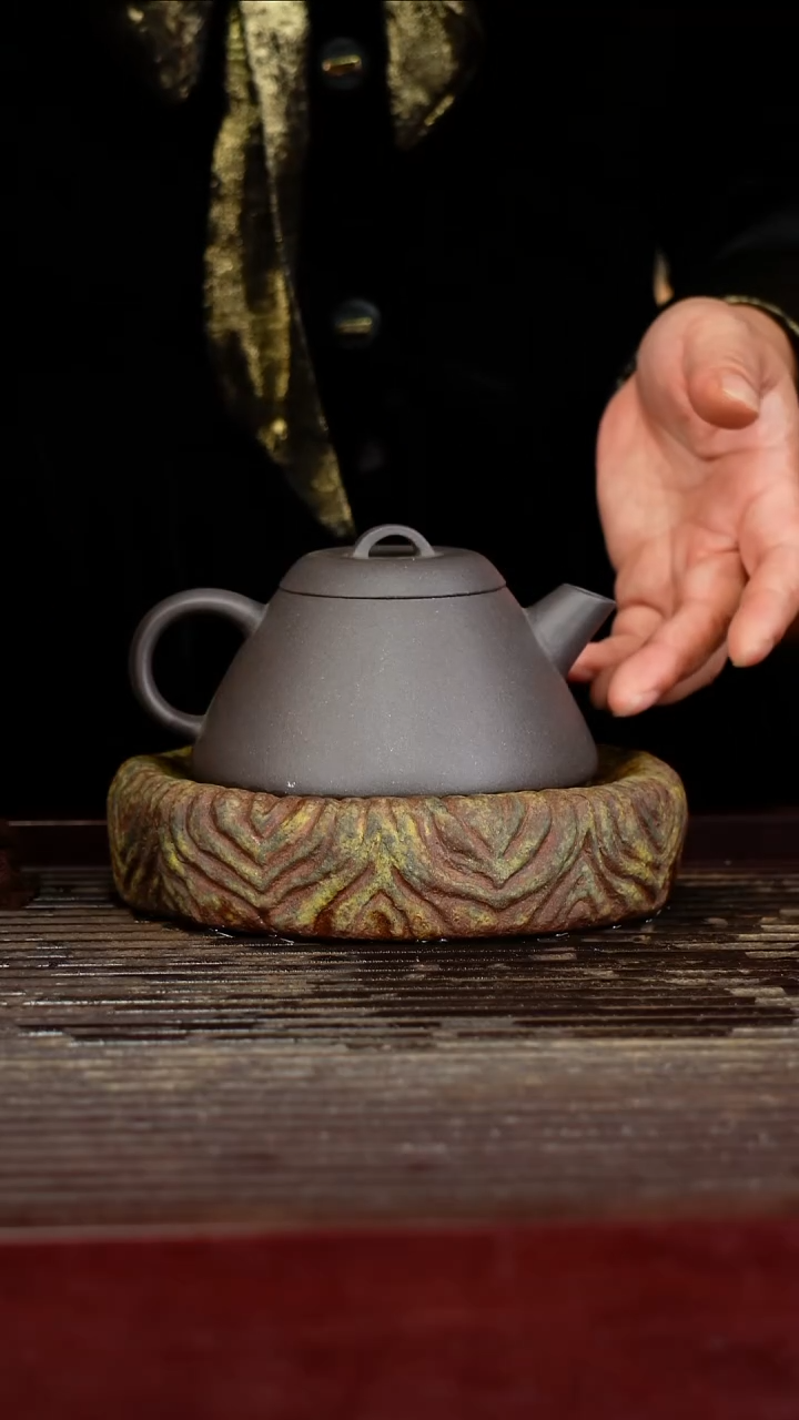 宜兴原矿紫砂壶茶壶宜兴原矿紫砂壶茶壶220C