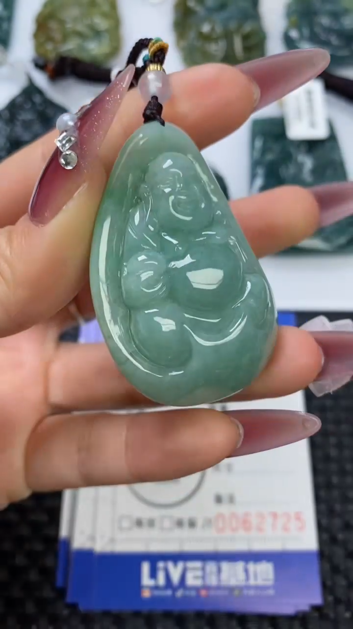 【闪购商品】翡翠颈饰未镶嵌111111111111111