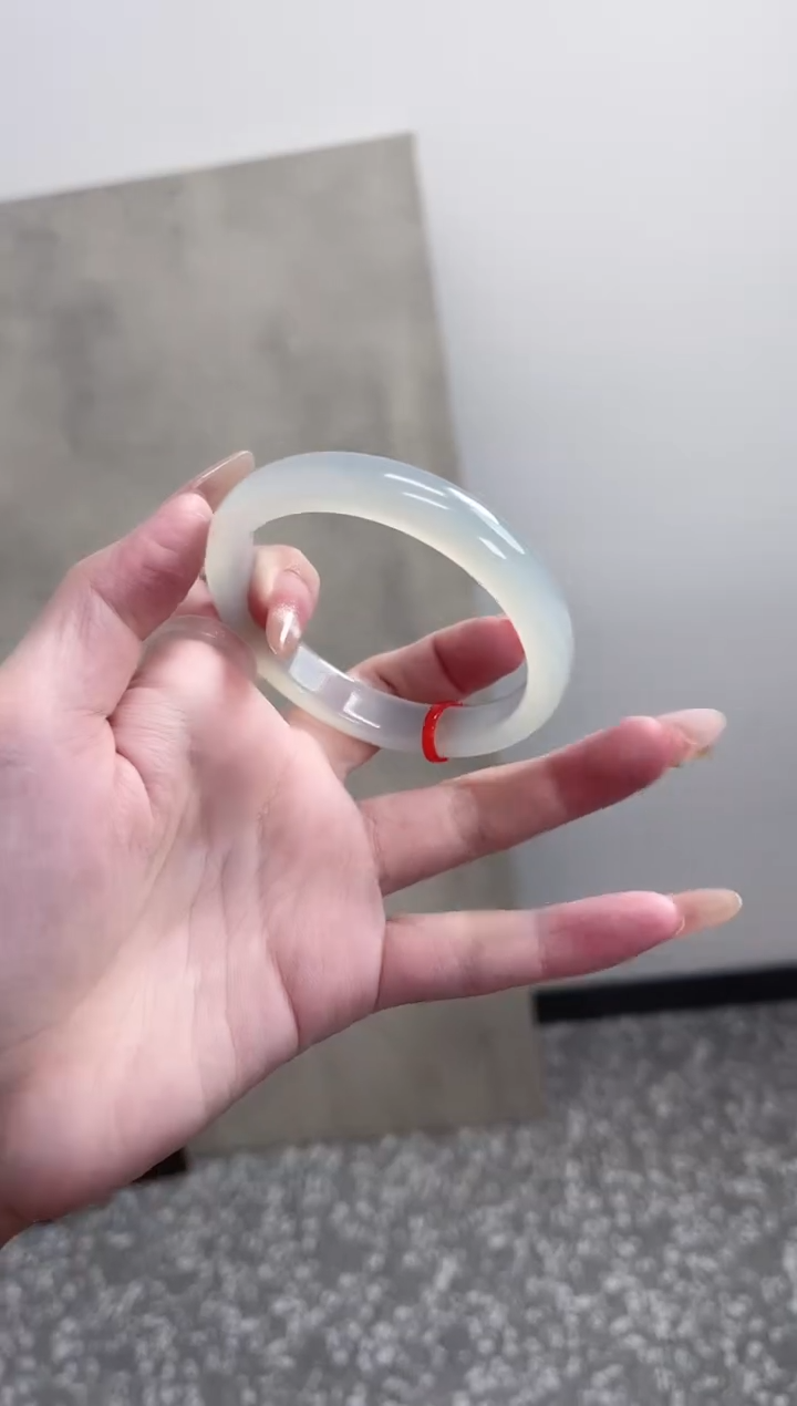 【闪购商品】玛瑙/玉髓手镯未镶嵌57-58圈 需要包容