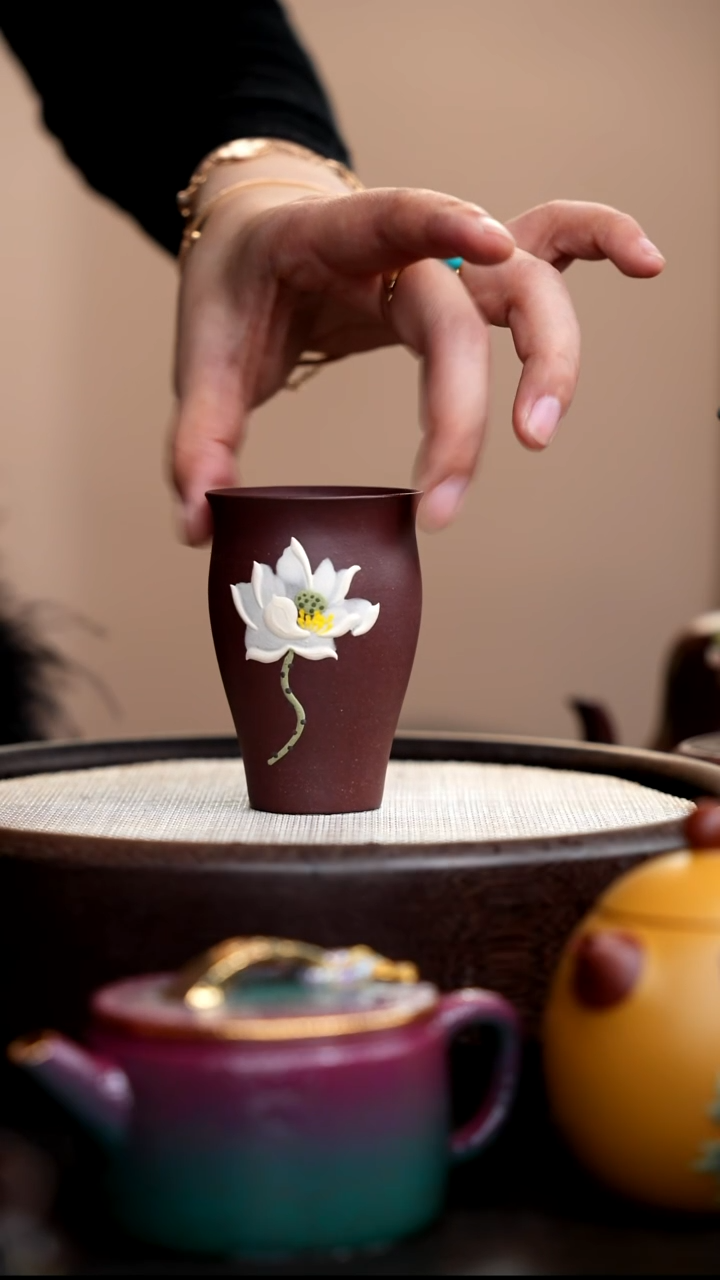 茶壶紫砂紫泥闻香杯白莲