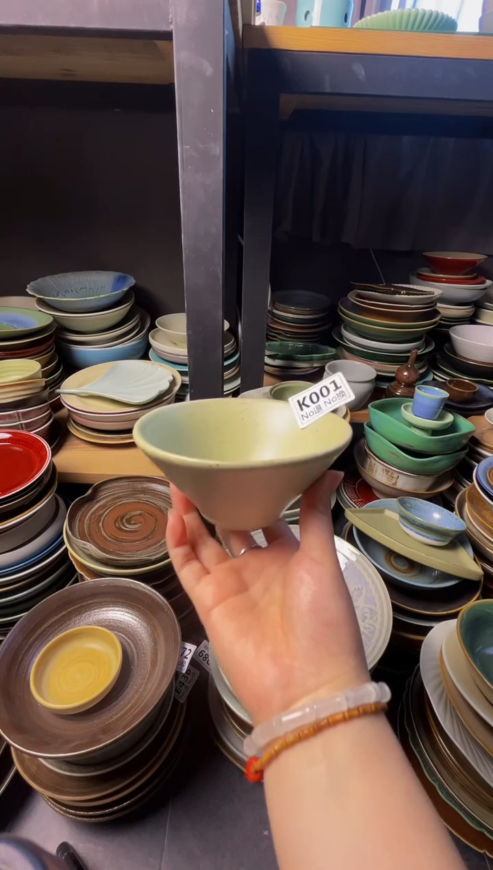 瓷片K001  绿影斗笠米饭碗