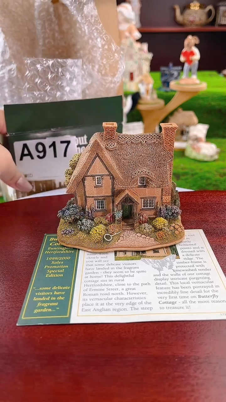 【闪购商品】紫砂茶宠中古小房子917