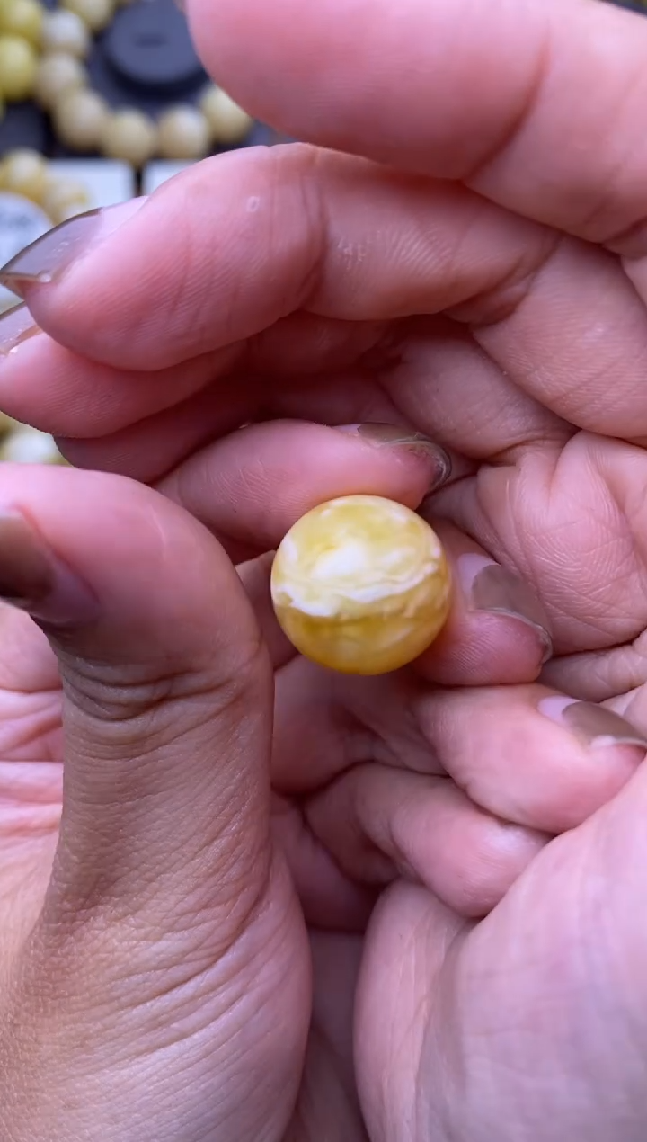 裸石琥珀未镶嵌大小姐珠宝91