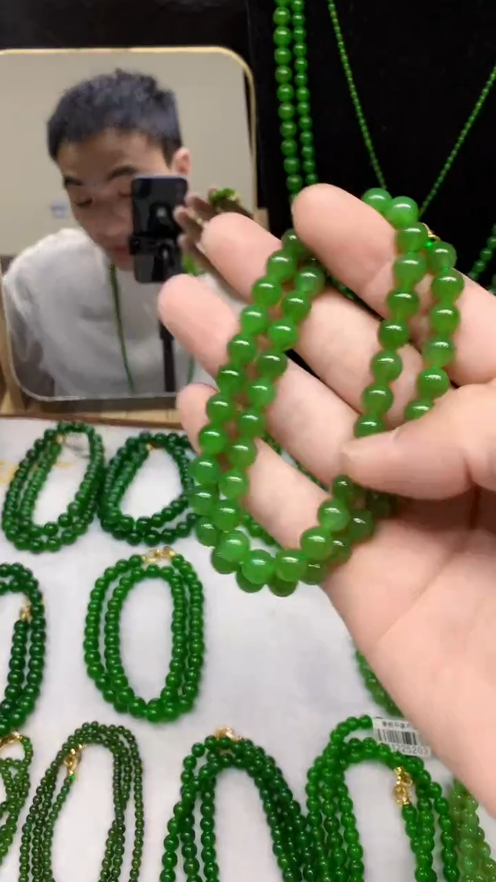 和田玉（碧玉）未镶嵌项链卡8 冰阳绿