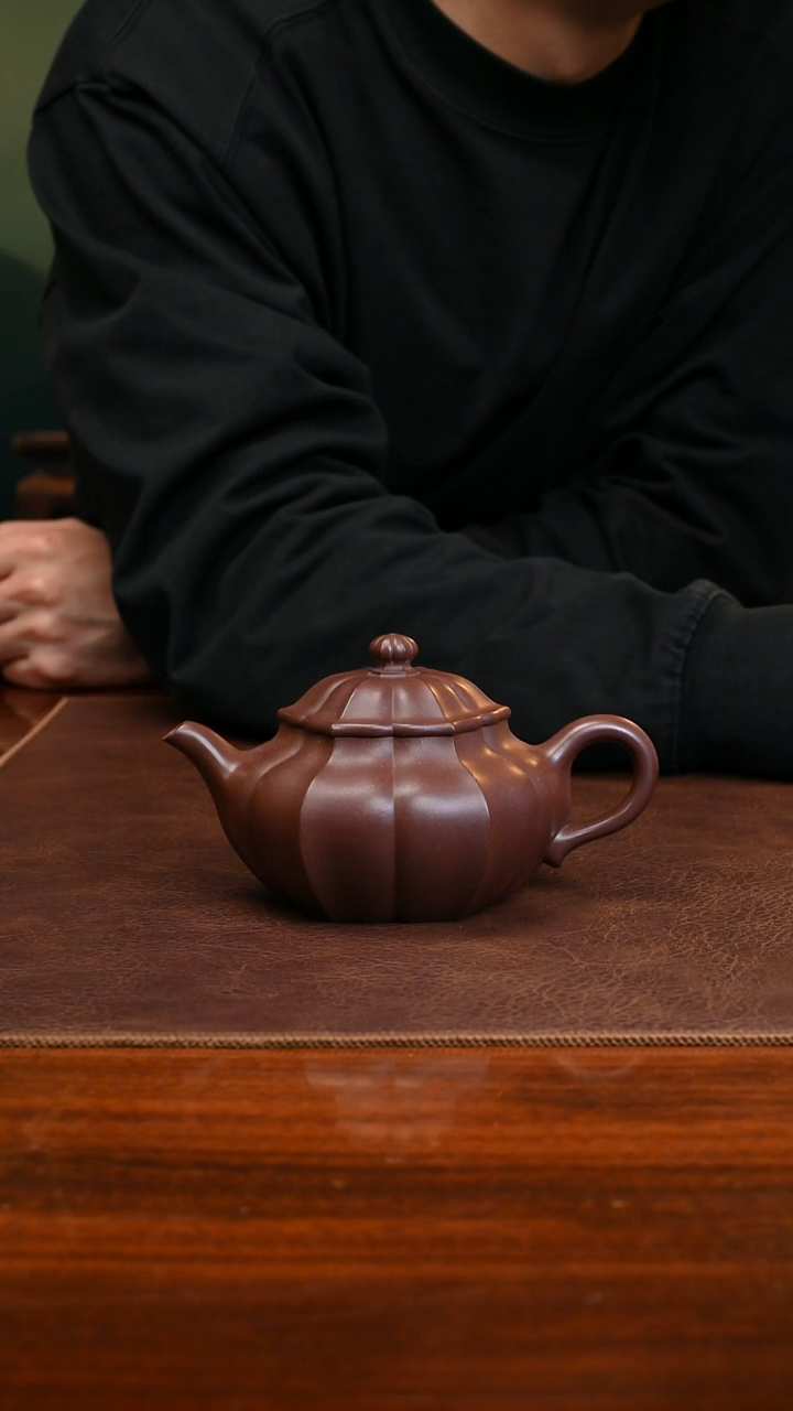 【闪购商品】紫砂茶壶隐方底槽青200cc