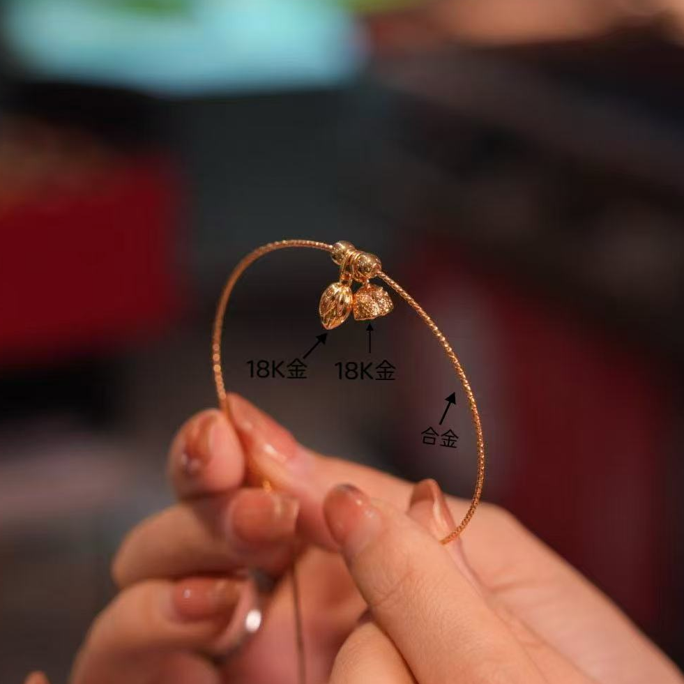 【巧玲珠宝】18K金莲蓬两世欢饰品礼物