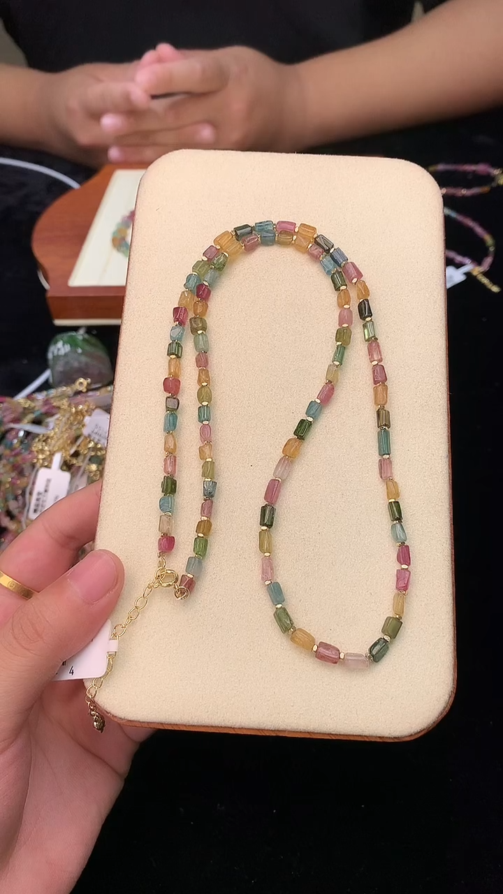 未镶嵌手链碧玺独家设计款 多样性发其一