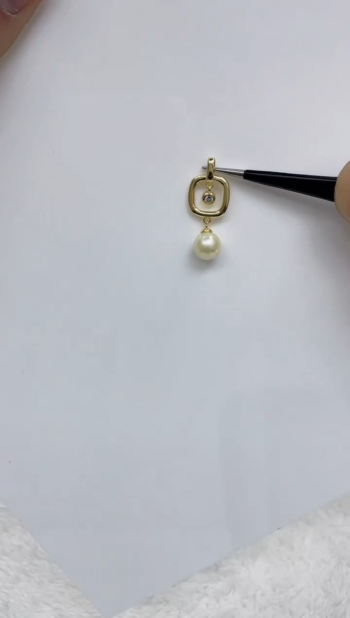 【闪购商品】海水珍珠吊坠(不含链)银S925镶嵌海水珍珠吊坠