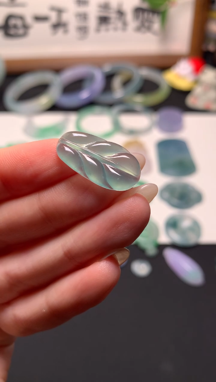 未镶嵌定制翡翠0333044910