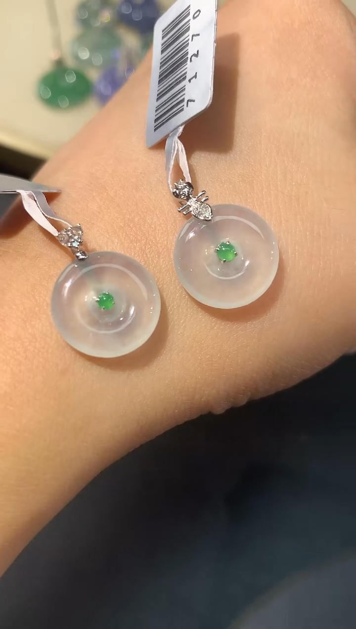 翡翠18K金镶嵌吊坠(不含链) Q47多样性发其一 |  980